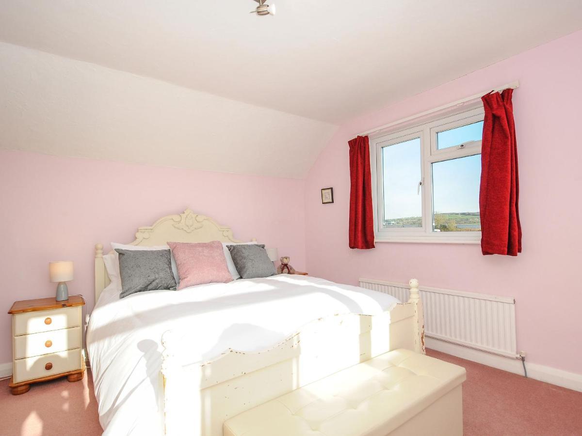 Higher Trefullock Farm Holiday home *