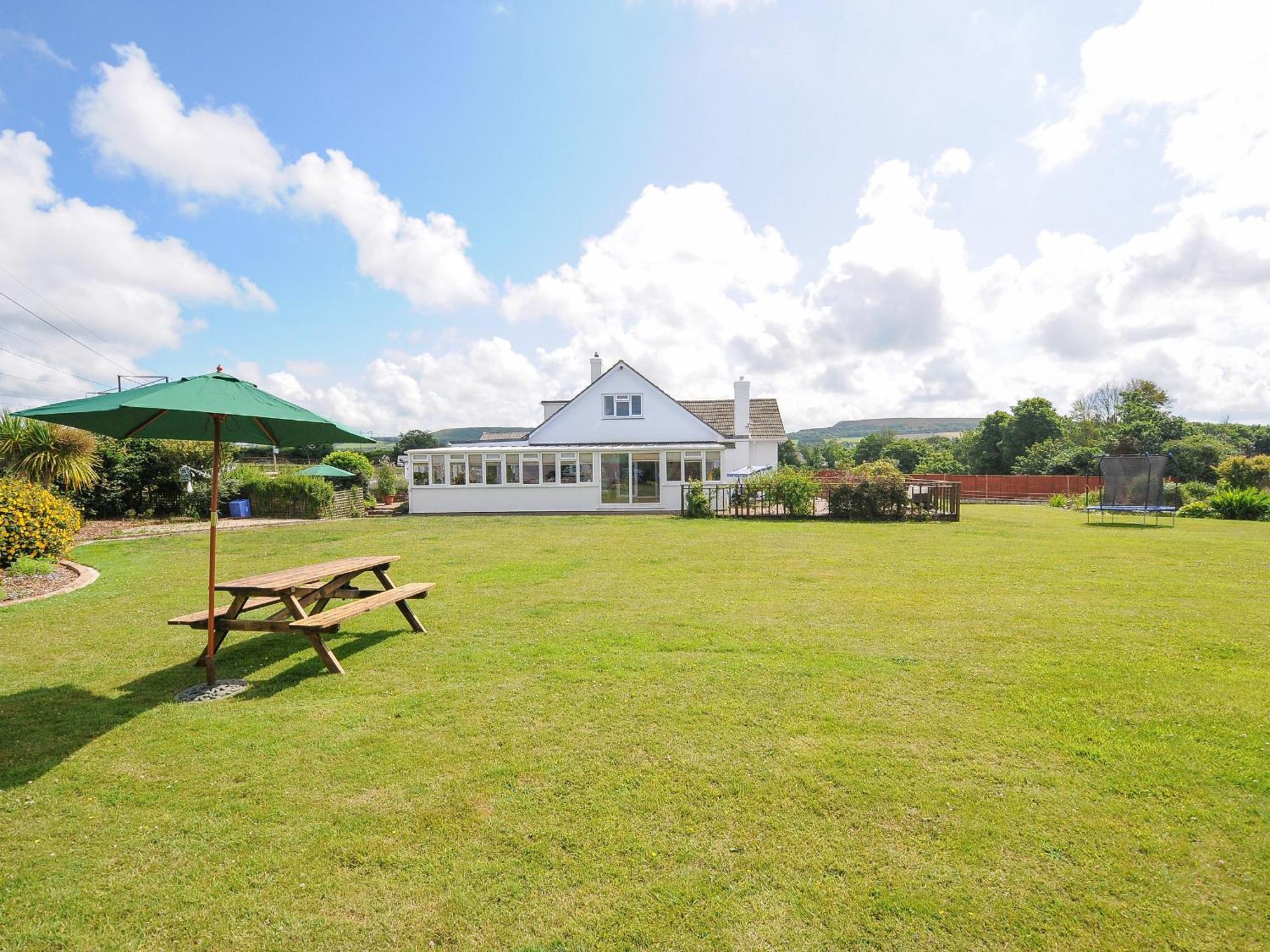 Holiday home Higher Trefullock Farm *